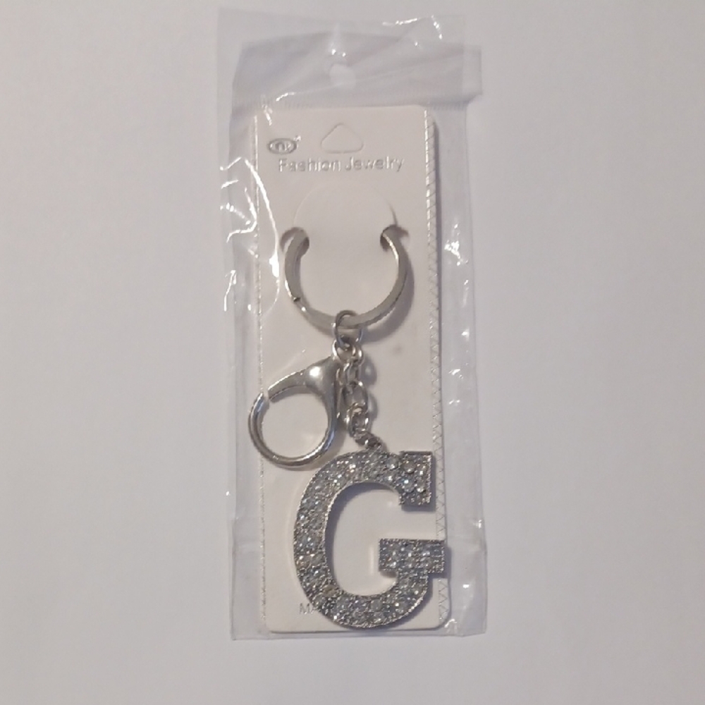Letter "G" Silver Keychain